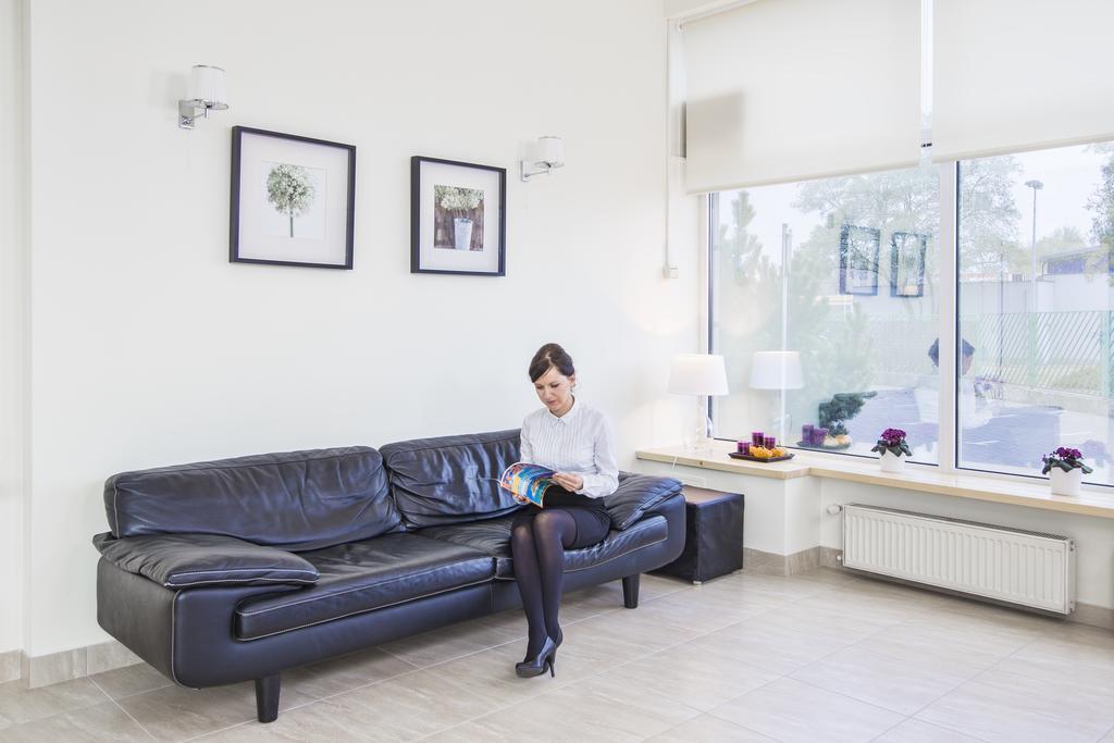 ורשה Hotel Colibra מראה חיצוני תמונה